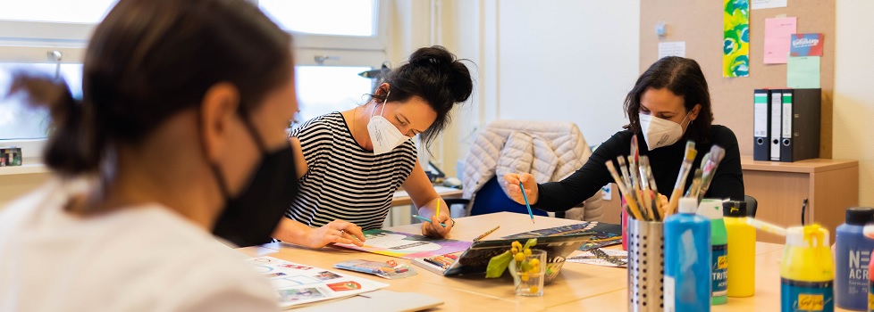 Patienten in der Kunsttherapie